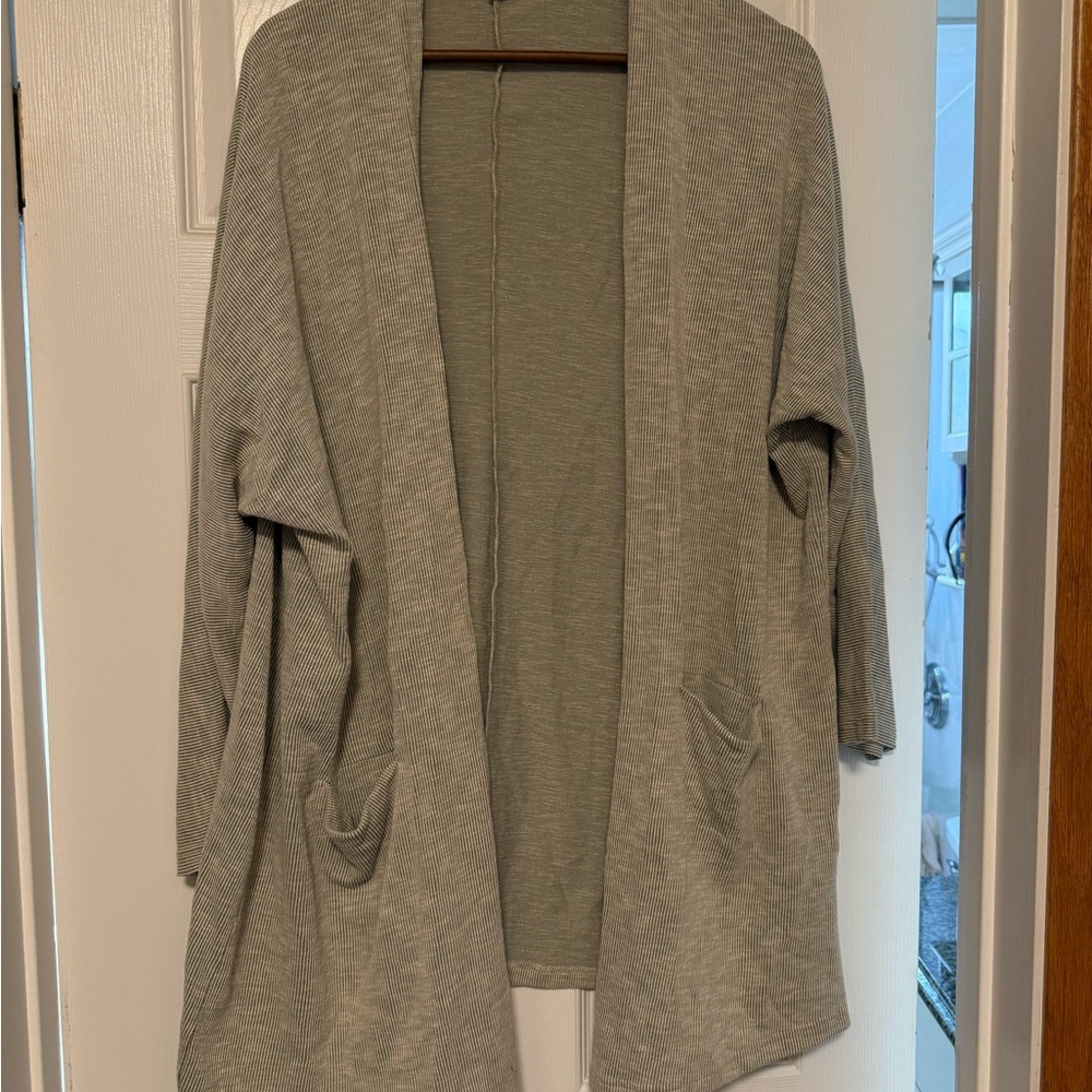 DONNI. Light Gray Women's Cardigan